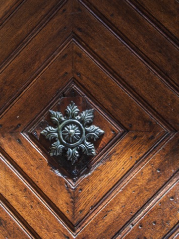 IMG_0523.jpg
Detail of door in Pamplona
