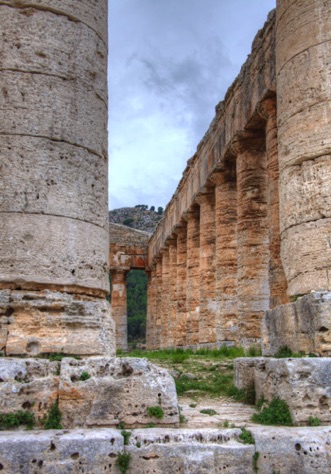 Temple at Segesta
IMG_3887_8_9.jpg Temple at Segesta
IMG_3887_8_9.jpg