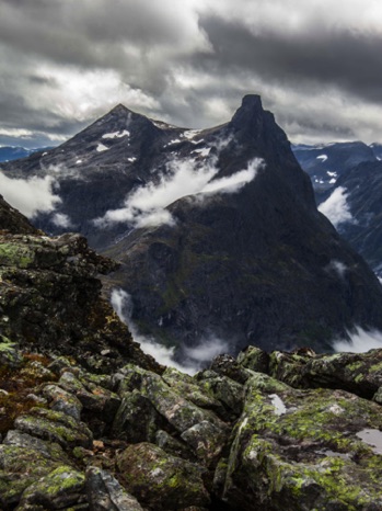 Romsdalseggen, Norway
20160909-_MG_7905.jpg Romsdalseggen, Norway
20160909-_MG_7905.jpg